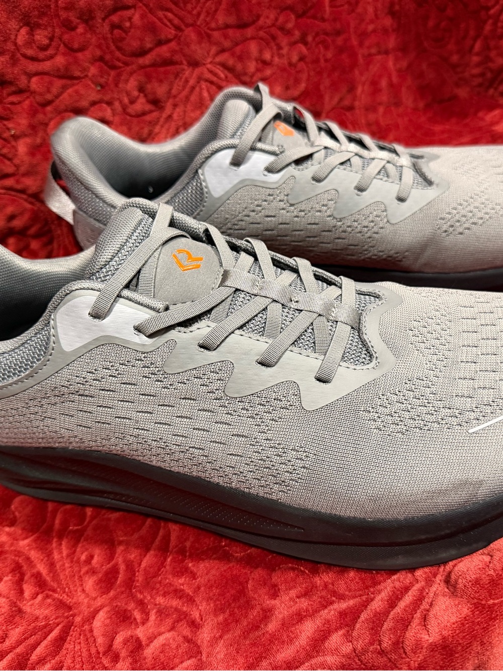 Men's Gray Performance Running Shoes - Lightweight Comfort